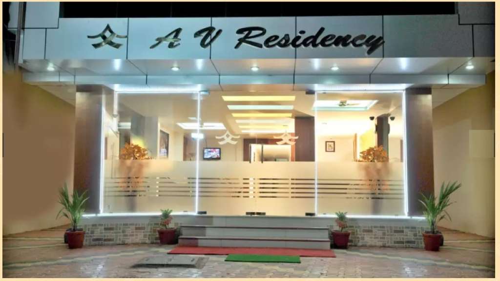 Hotel AV Residency