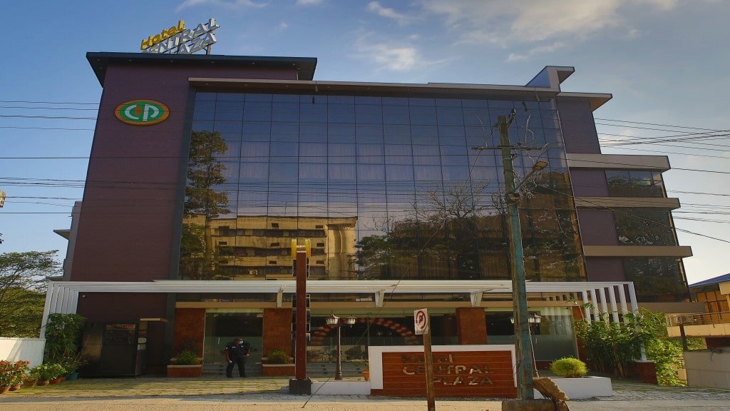 Hotel Central Plaza