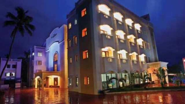 Hotel Elegance Kottayam