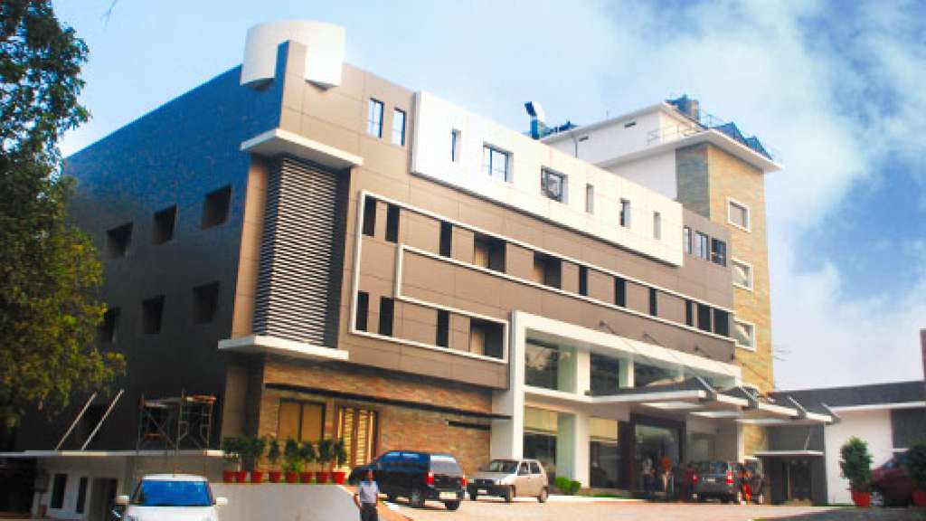 Hotel Monad