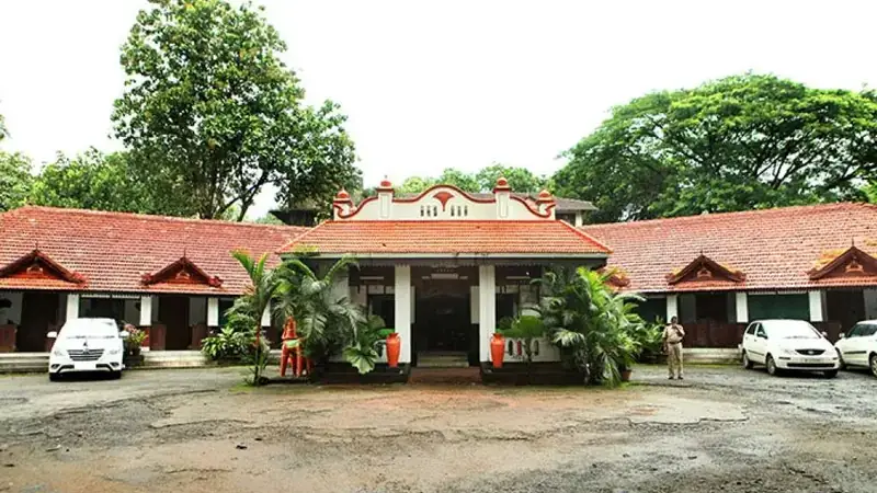 Mahnami Heritage Hotel