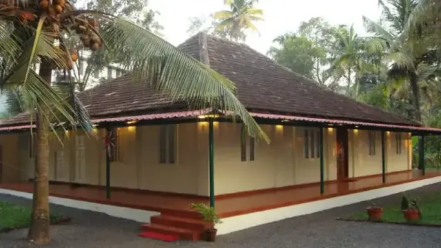 Palm Grove Service Villa
